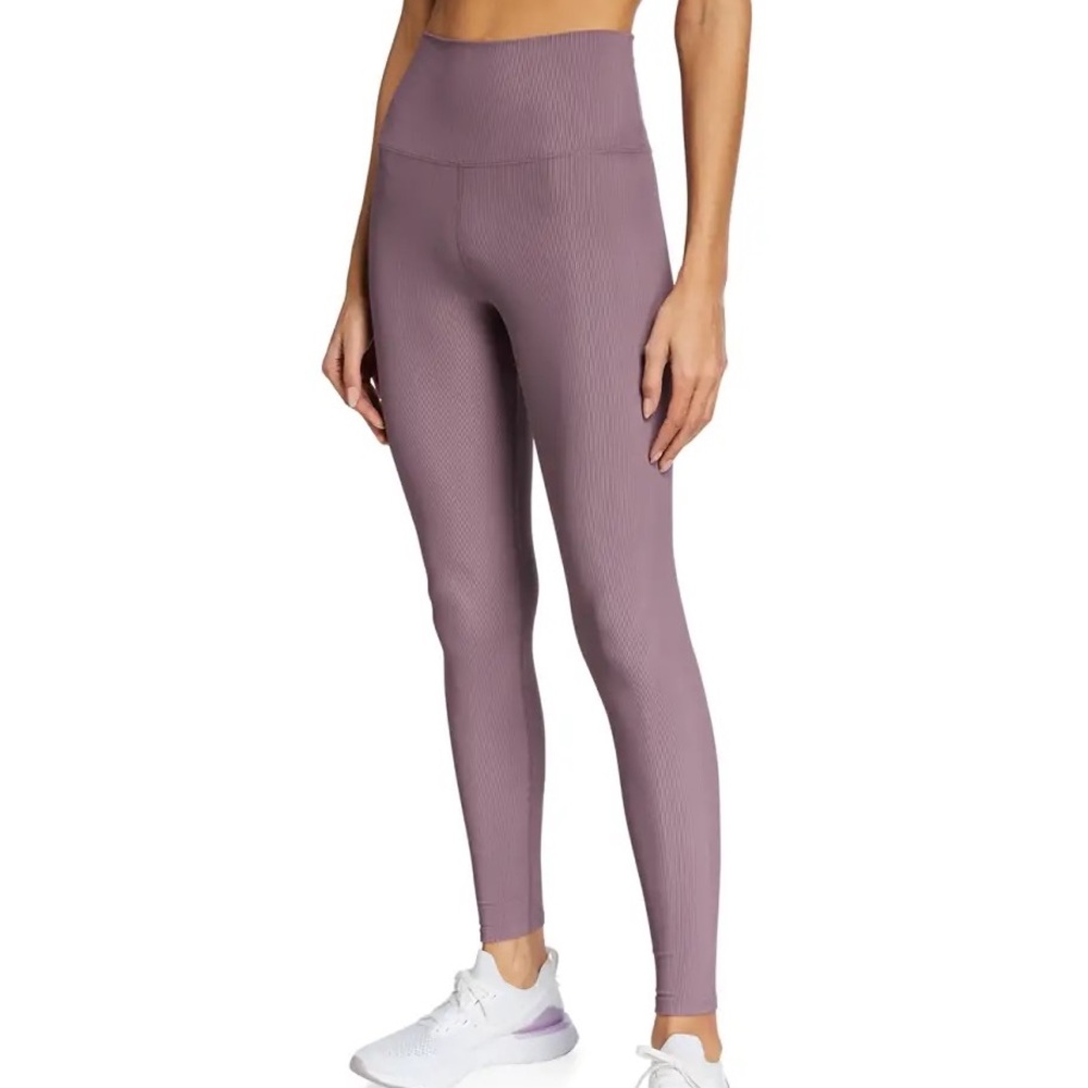 BEACH RIOT
Ayla Ribbed High-Waist Leggings SIZE S